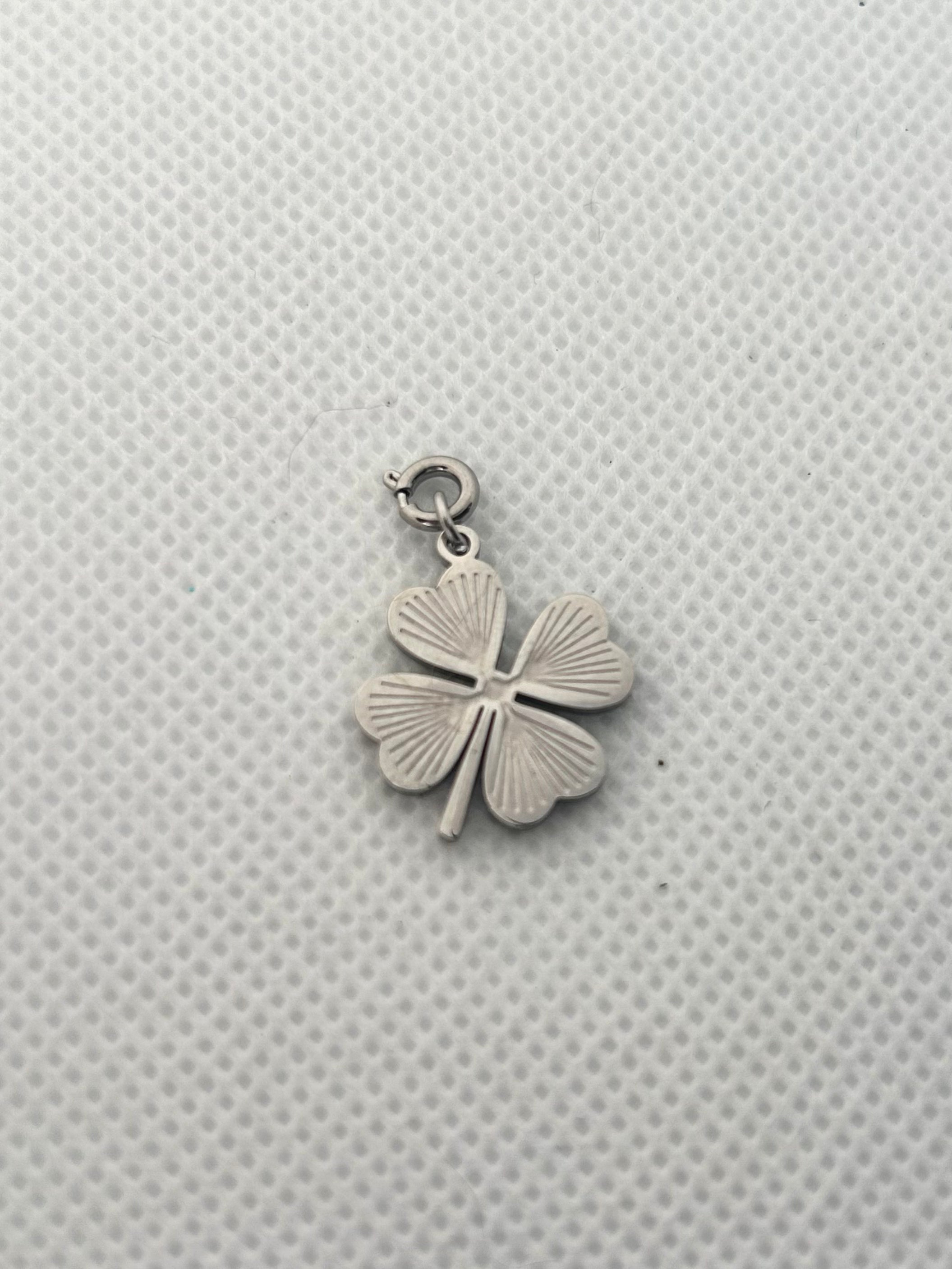 Clover Charm