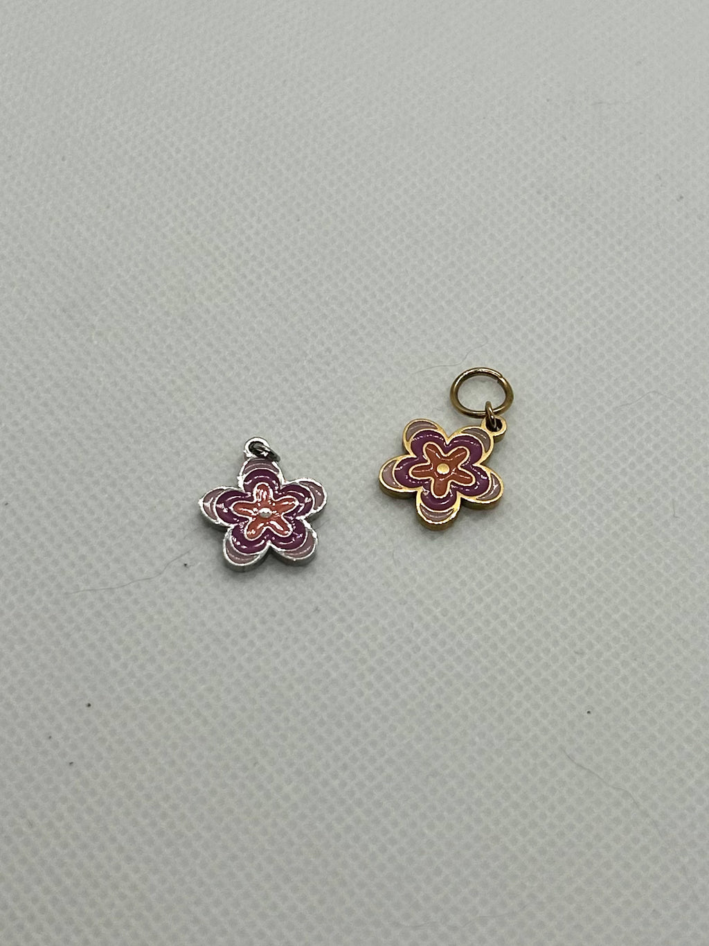 Groovy Flower Charm