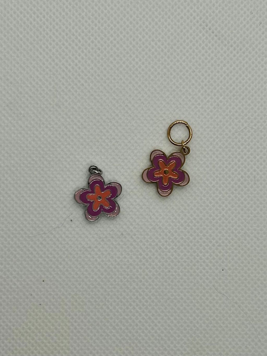 Groovy Flower Charm