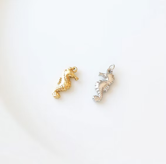 Seahorse Charm